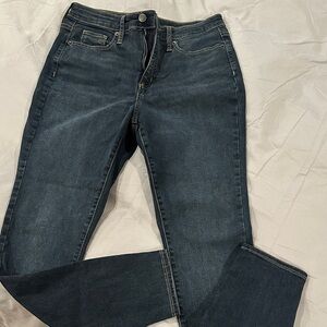 Universal Thread Women's Deep Blue Skinny Jeans